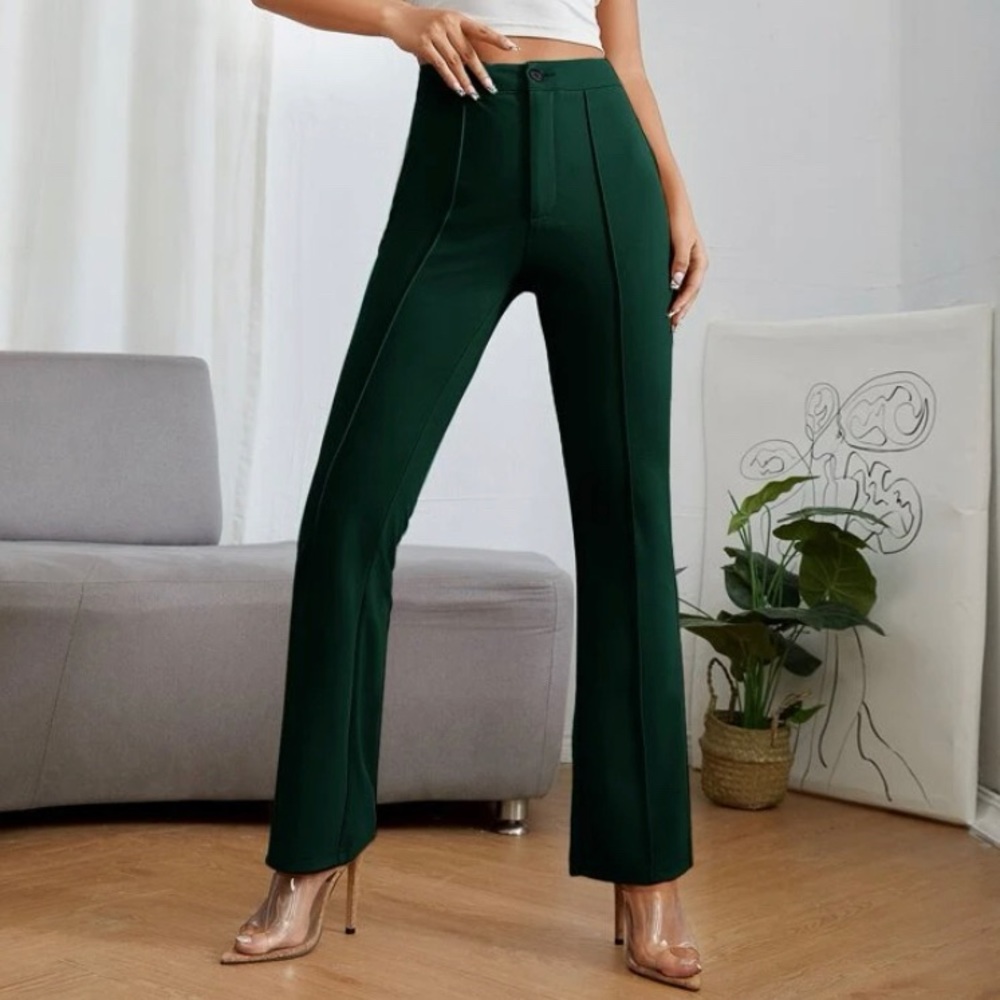🆕 Emerald Green Pants